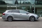 Toyota Avensis Touring Sports 2015 года (UK)